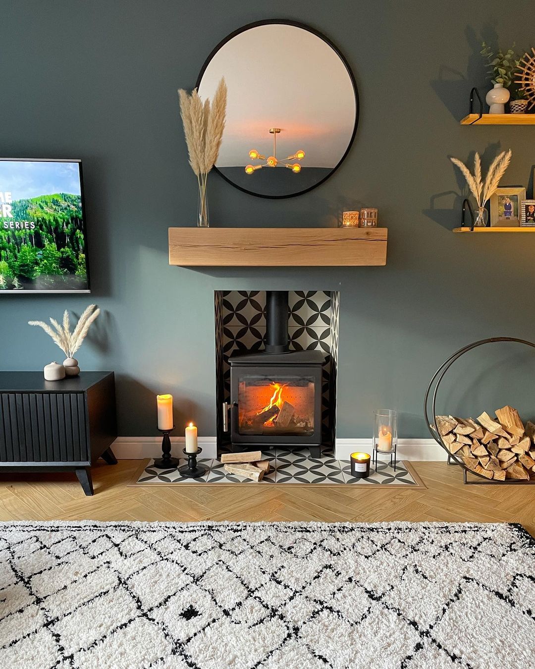 Bold Patterns For A Sleek Fireplace Look