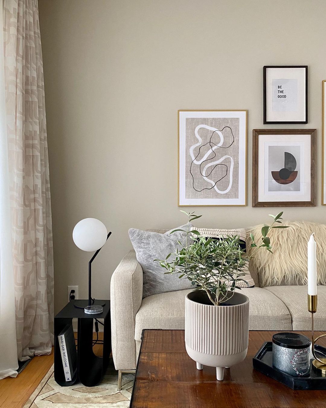 Calm Neutrals With Modern Accents