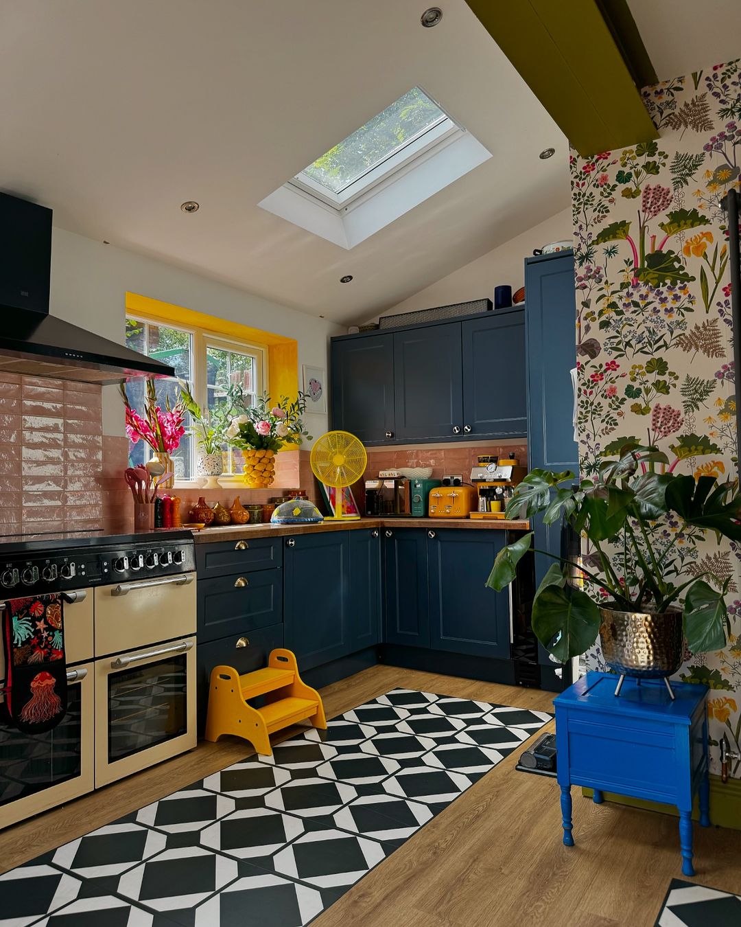 Eclectic Color Pops For Kitchen Charm