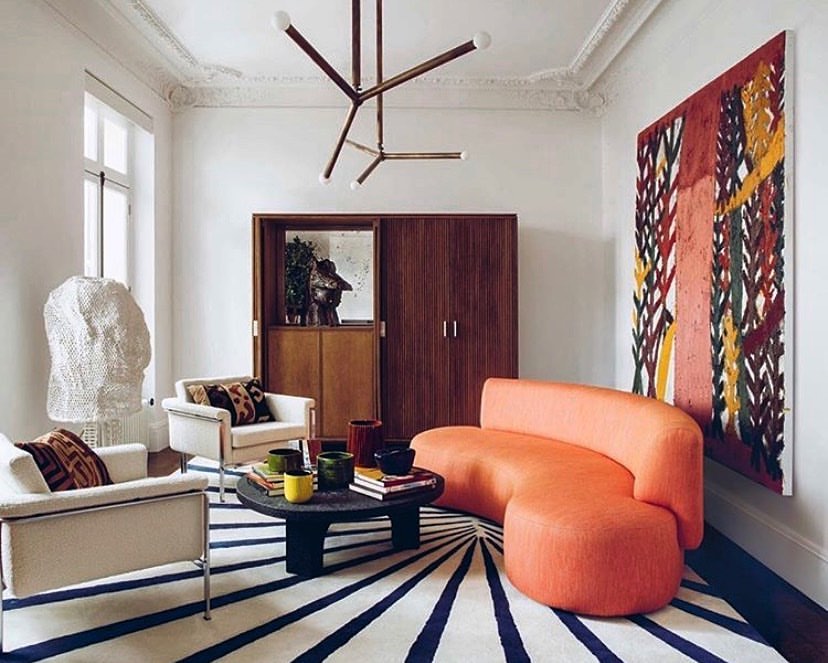 Artistic Flair With A Sculptural Sofa