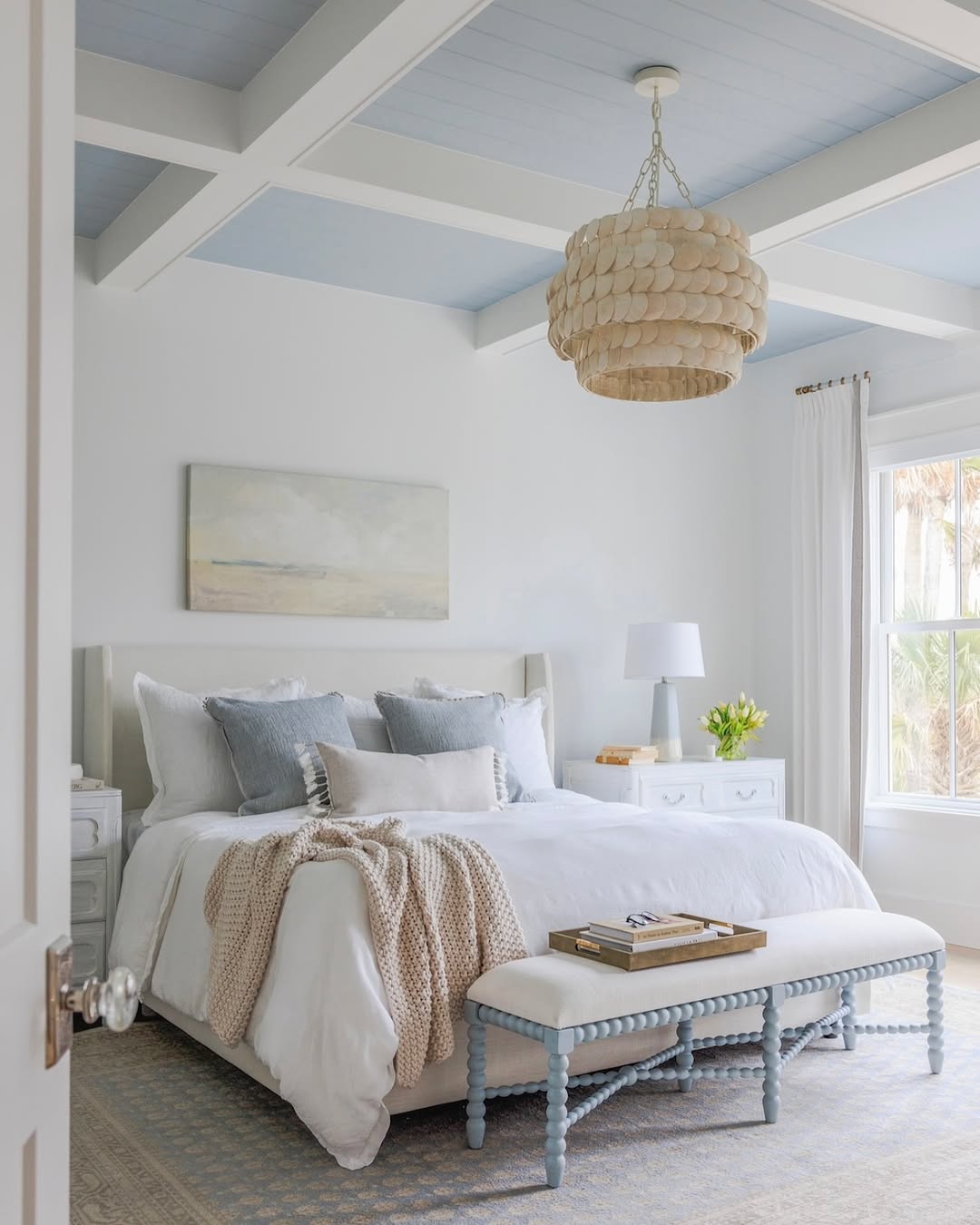 How To Choose A Ceiling Paint Color - Here’s An Ultimate Guide