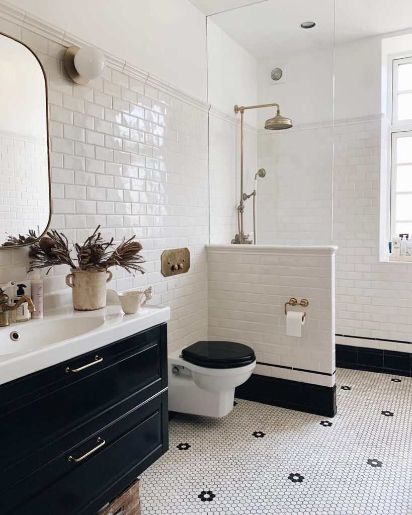 25 Chic And Glamorous Art Deco Bathroom ideas You Should See