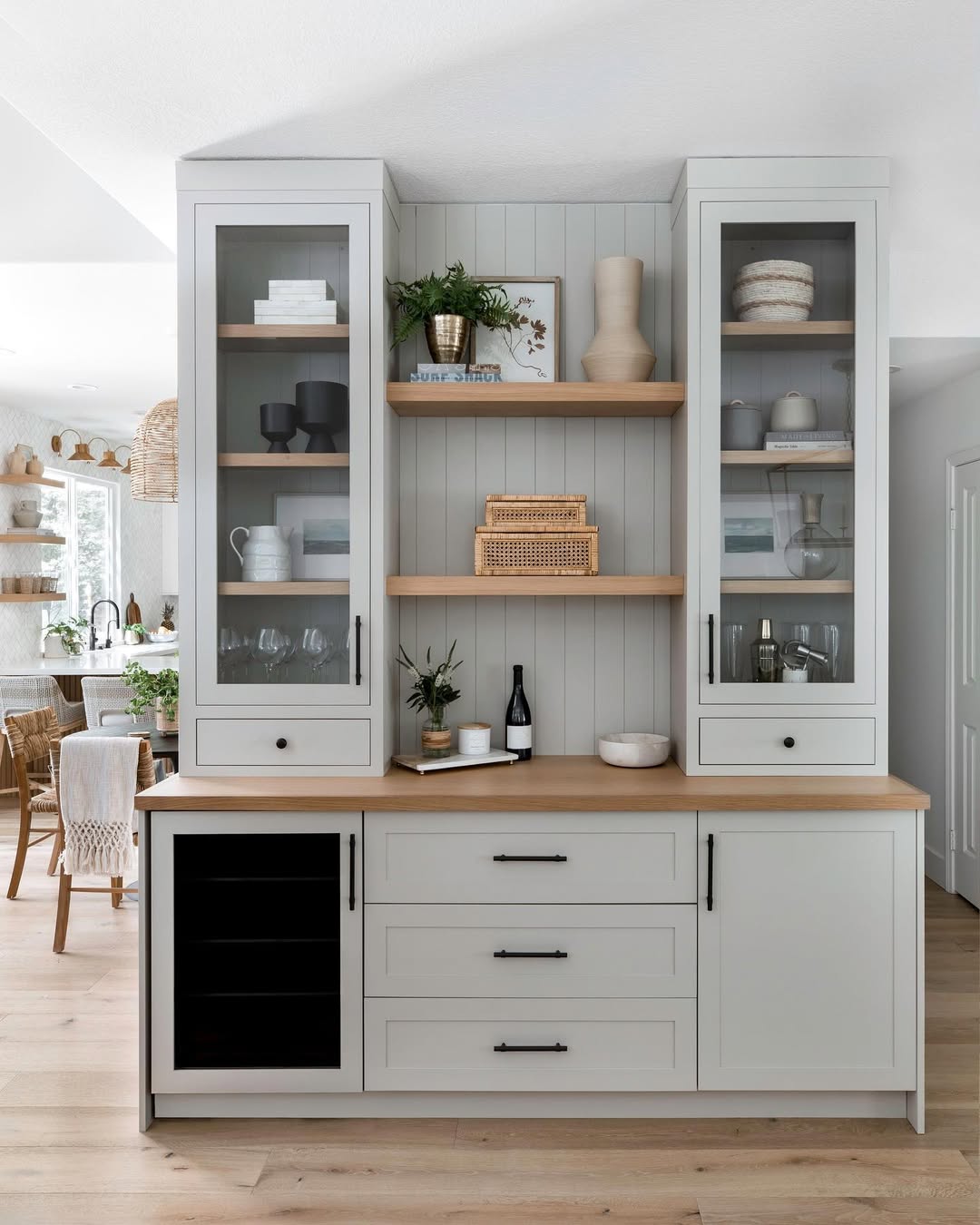 20 Grey With Black Hardware Ideas For A Classy Look