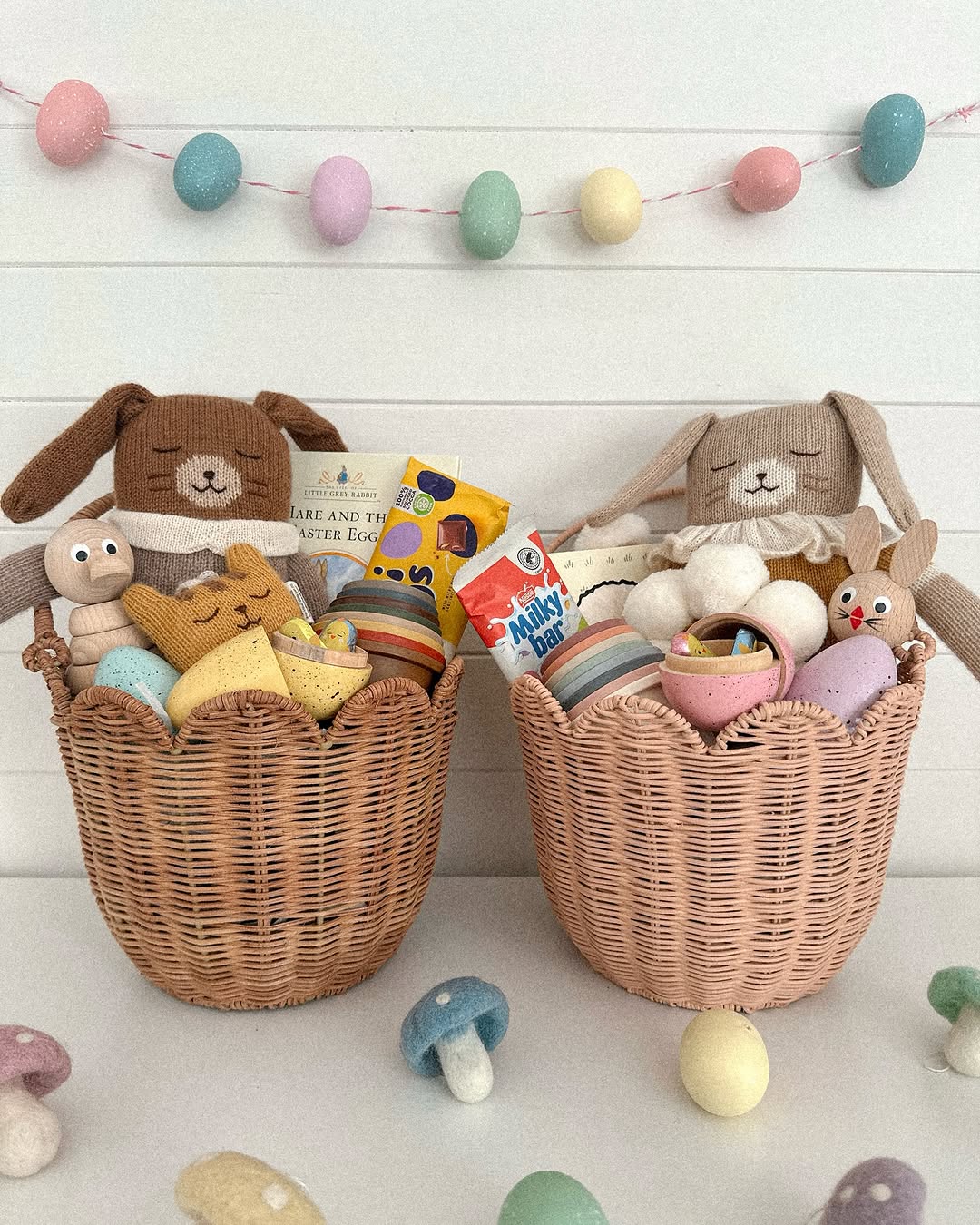 Cozy Bunny Baskets With Pastel Delights