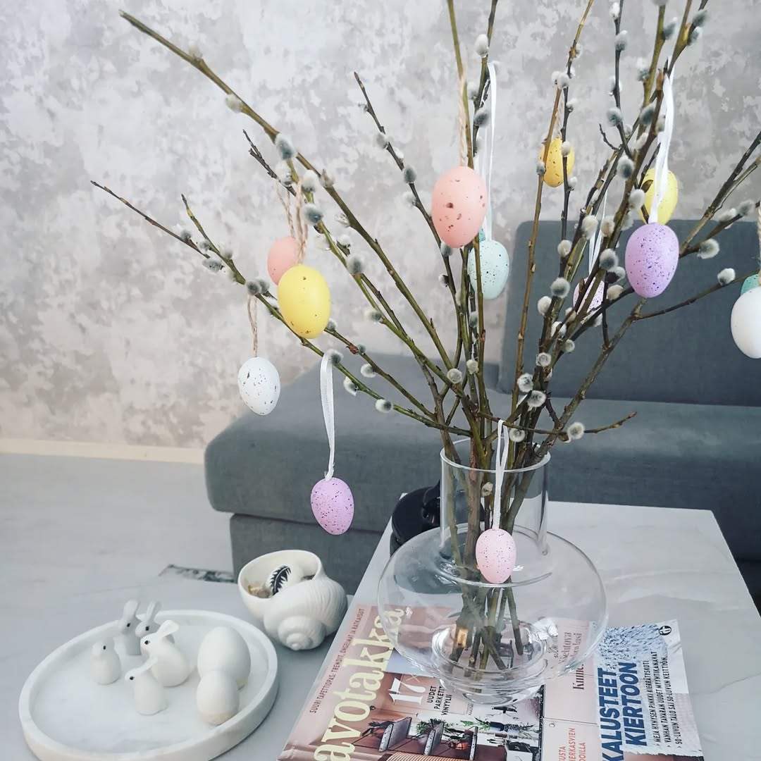 Pastel Easter Centerpiece With Modern Flair