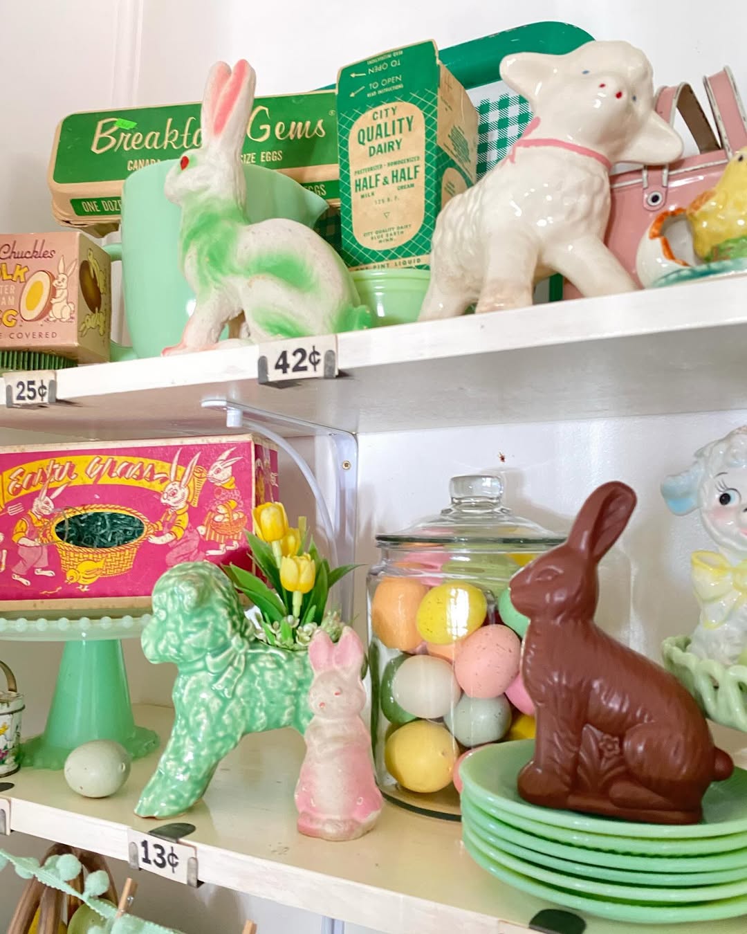 Playful Pastels In A Vintage Easter Shelf