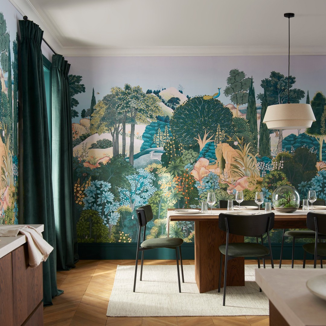 Scenic Wallpaper For An Enchanting Dining Room