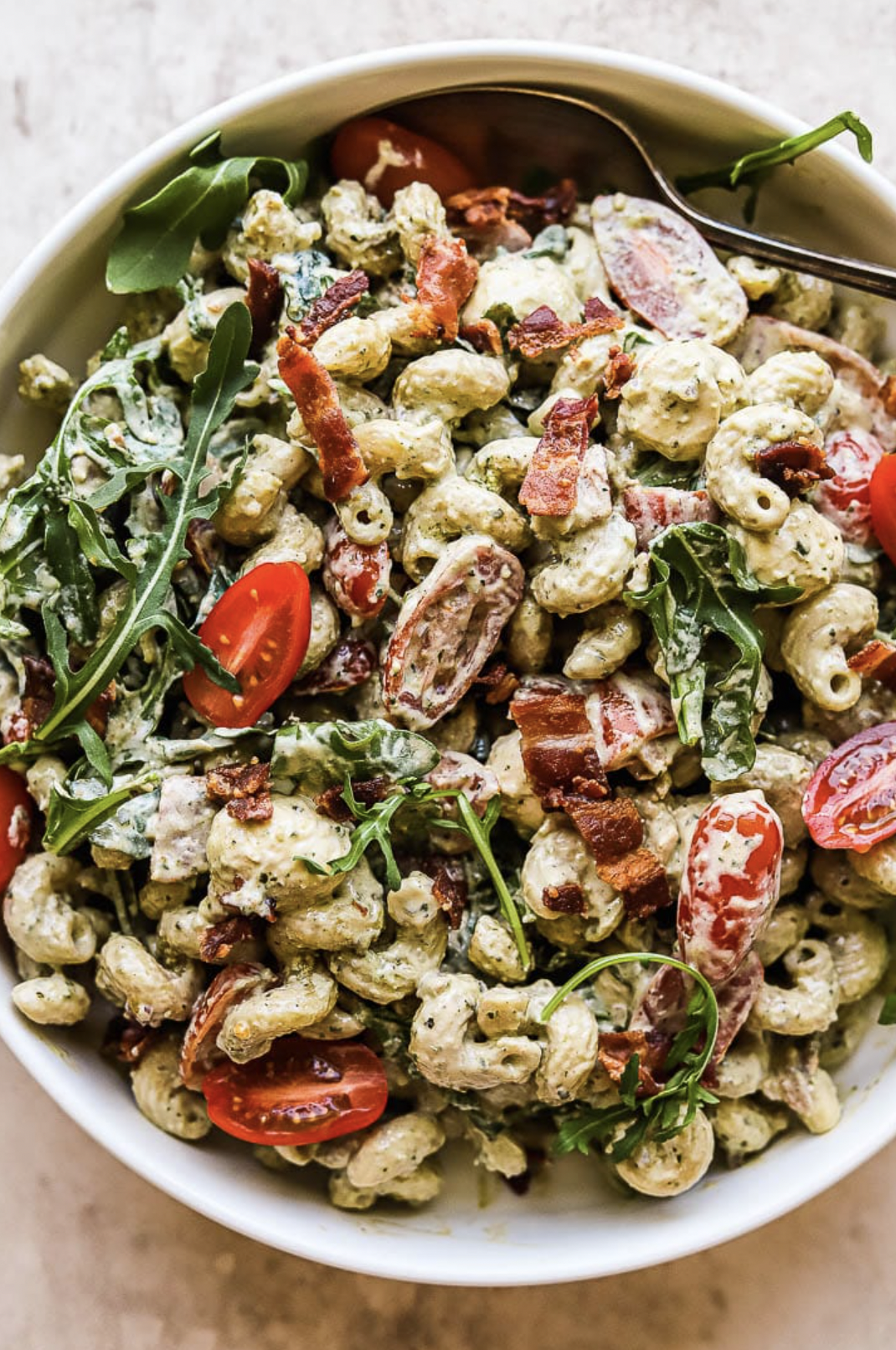 Bursting with Flavor: Irresistible Pesto Pasta Salad!