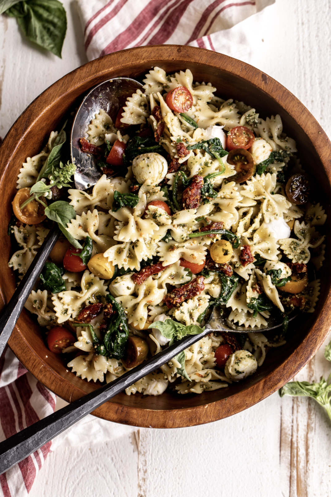 Ribbon Pasta Salad With Sun Dried Tomatoes