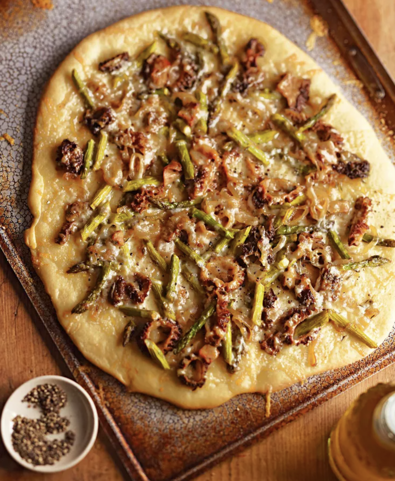 Morel and Asparagus Crispy Pizza