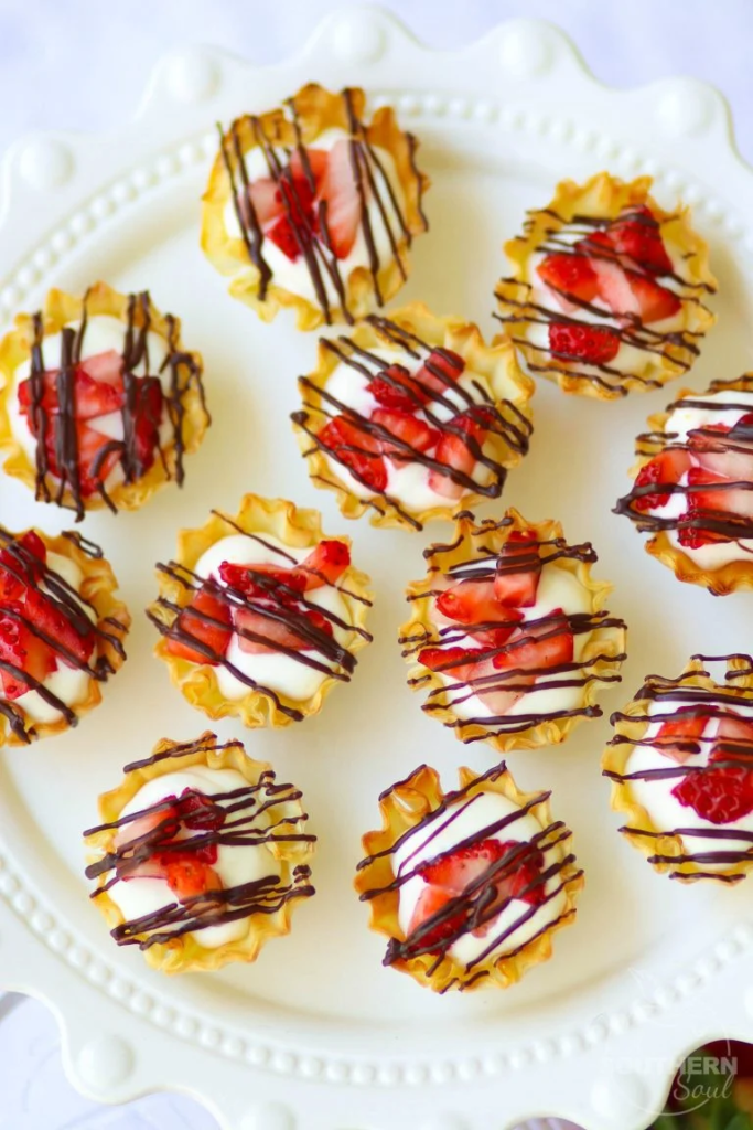 Chocolate Strawberry Cheesecake Phyllo Cups