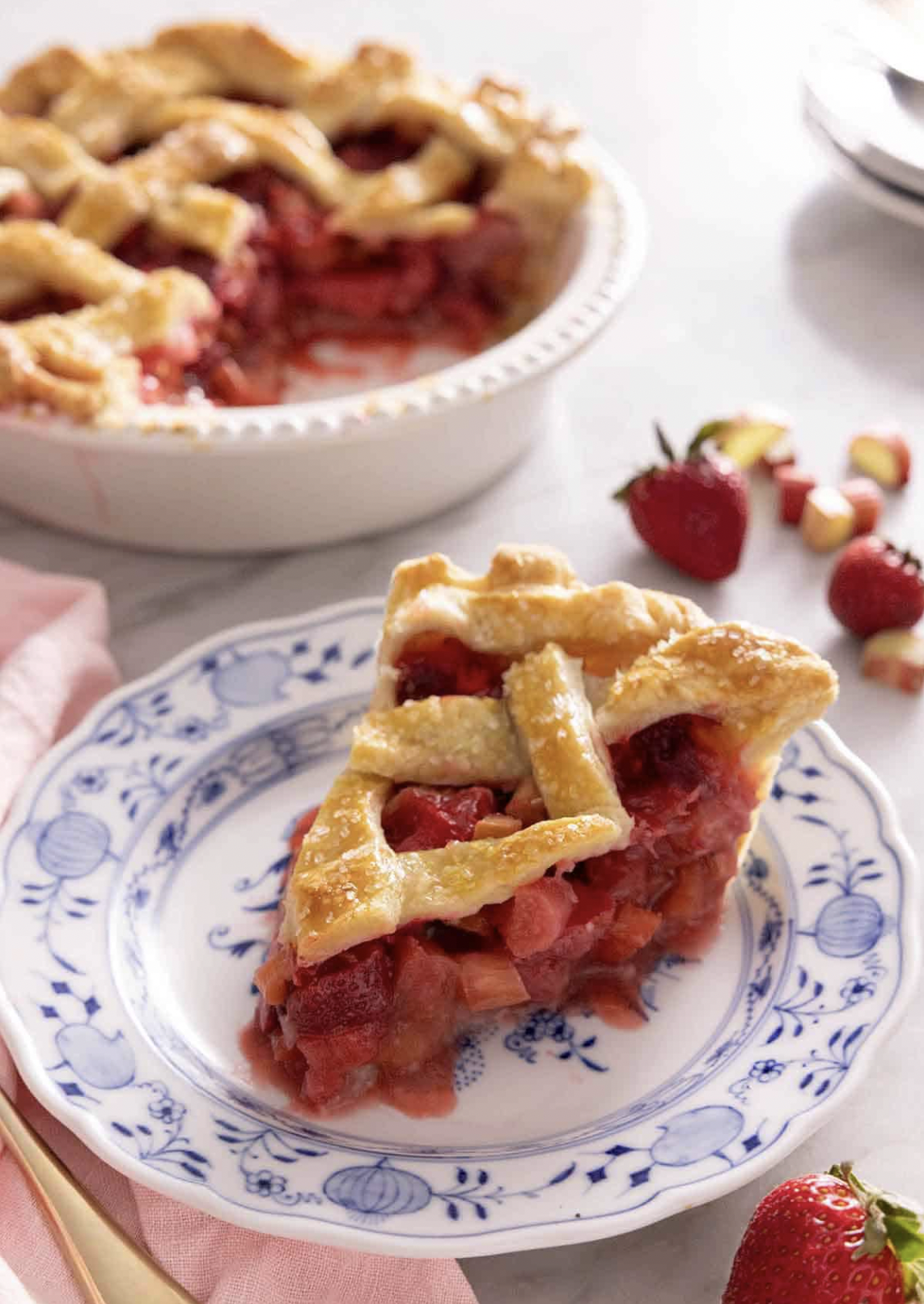 Classic Rhubarb Pie With Strawberries