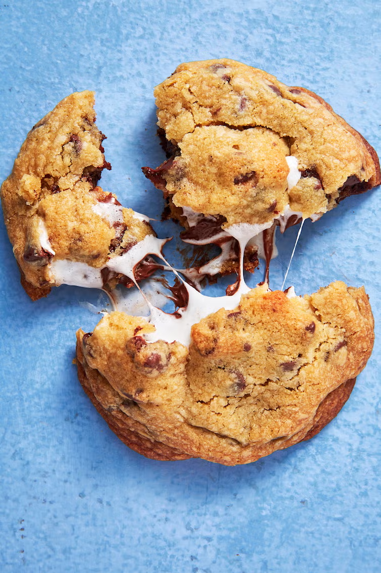 S’mores Stuffed Cookies