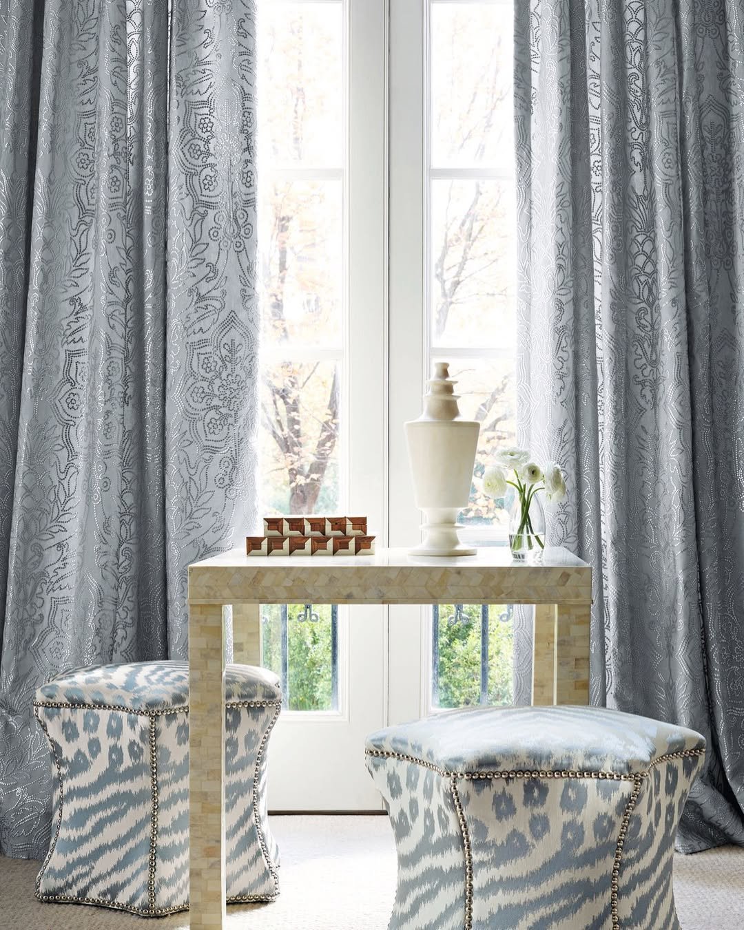 What Is Damask? Here’s Everything You Need To Know About This Fabric!