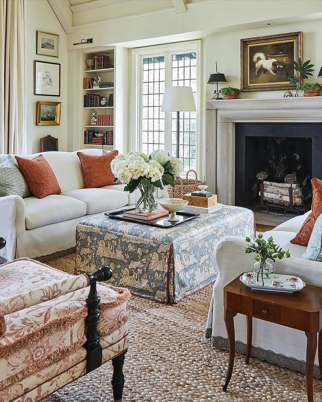 What Is A Traditional Design? Your Complete Guide To Create One!