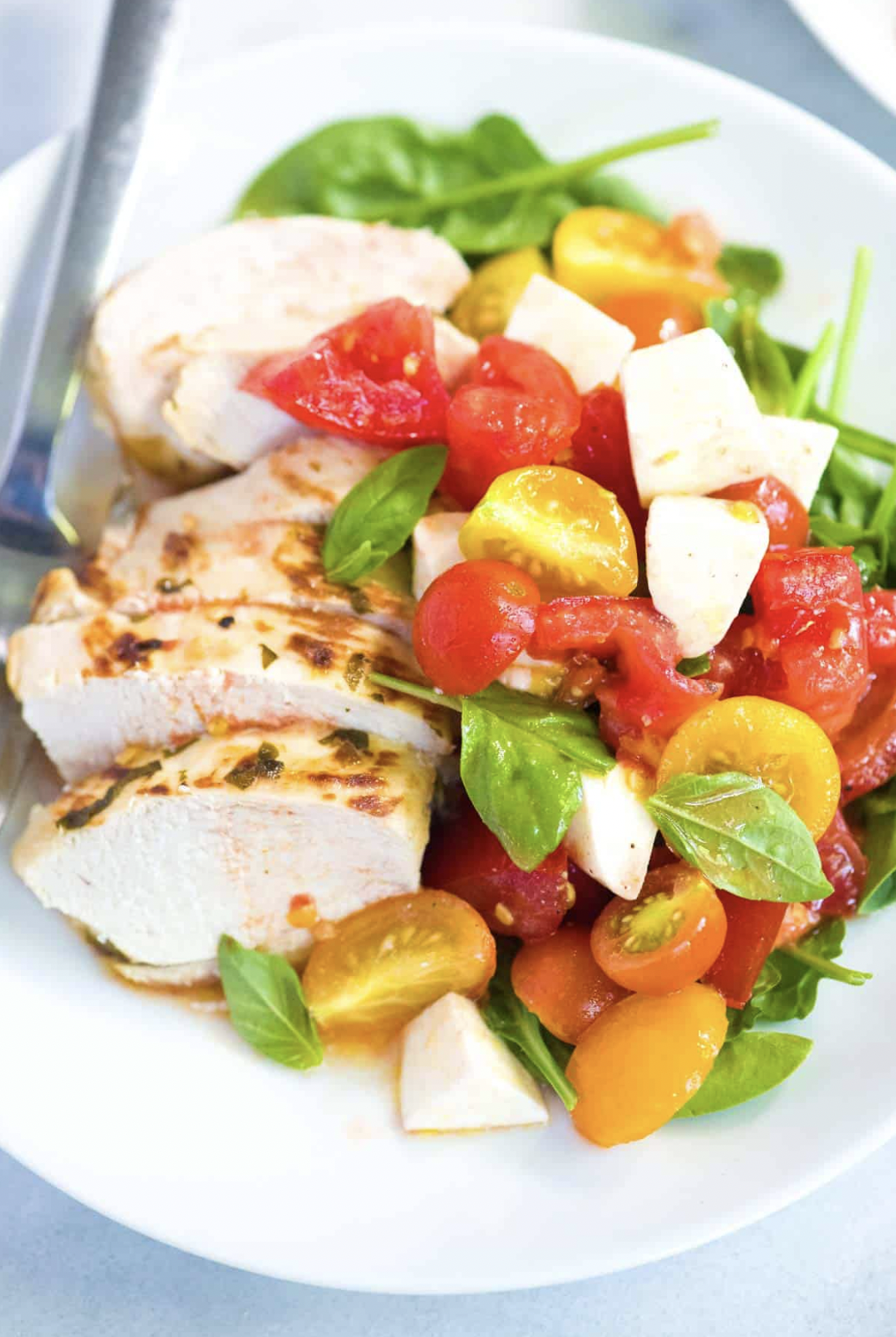 Good Chicken Caprese Salad