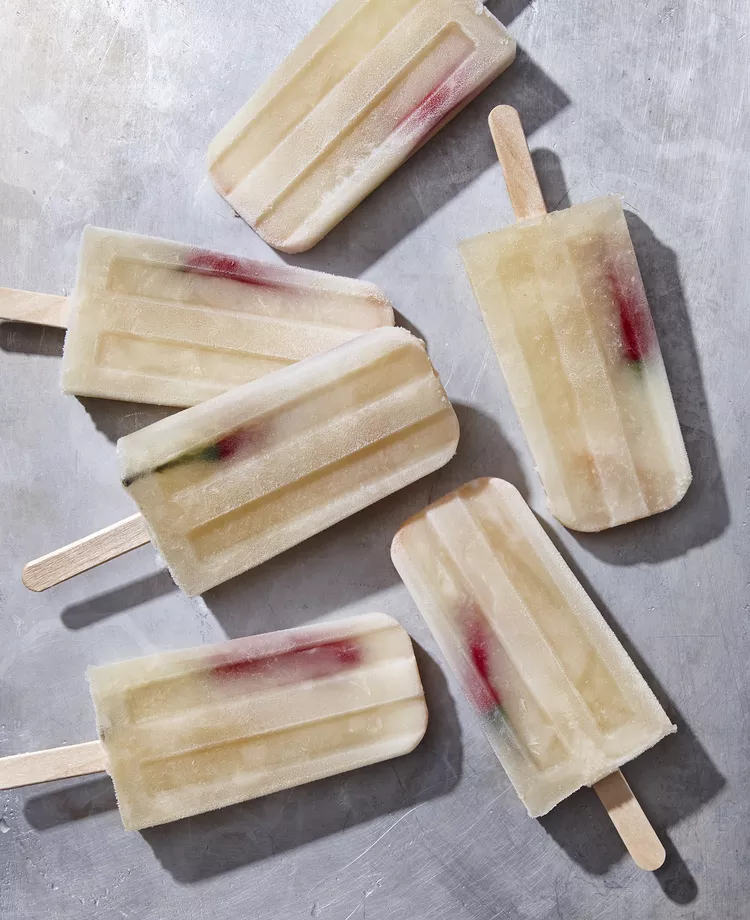 Spicy Maple Lemonade Pops