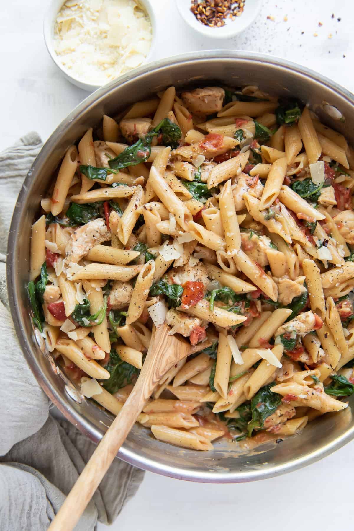 Chicken and Spinach Skillet Pasta