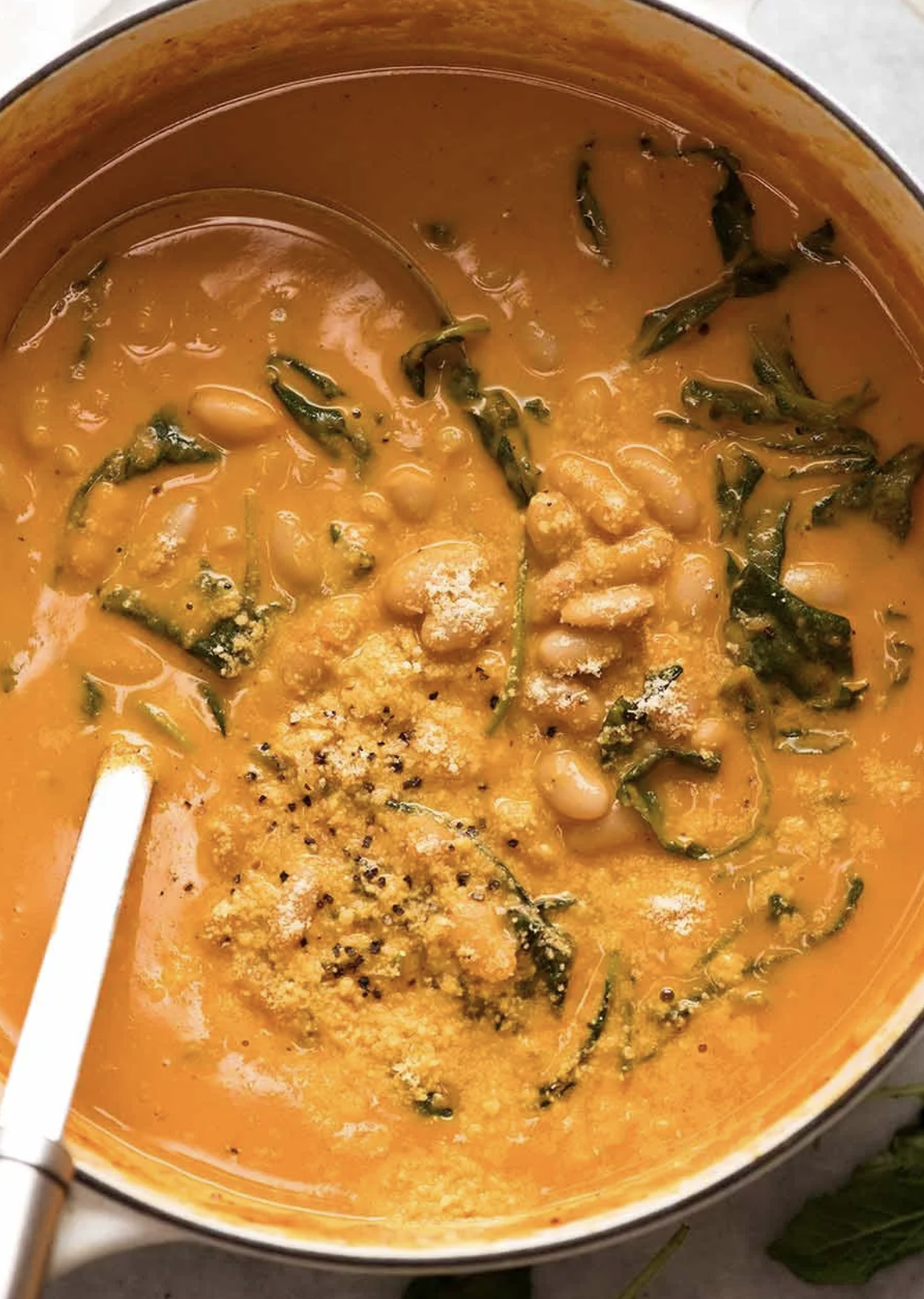 Creamy Tomato White Bean Soup
