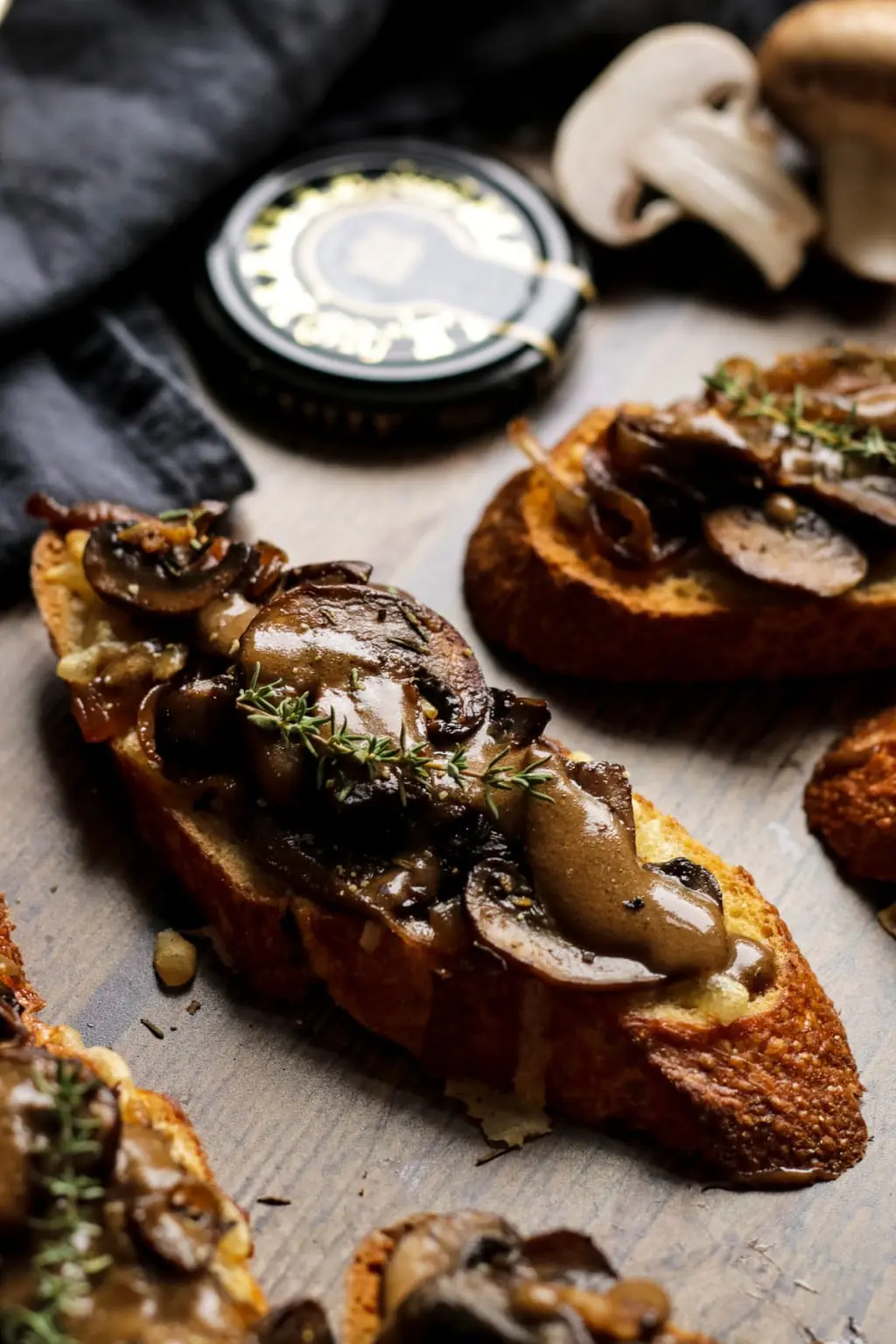 Easy Christmas Vegan Mushroom Crostini