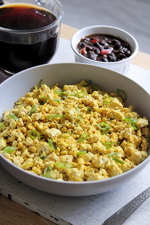 Ten Minutes Breakfast Tofu Scramble