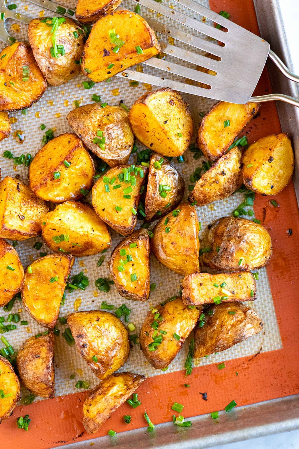 Garlic and Herb Roasted Potatoes