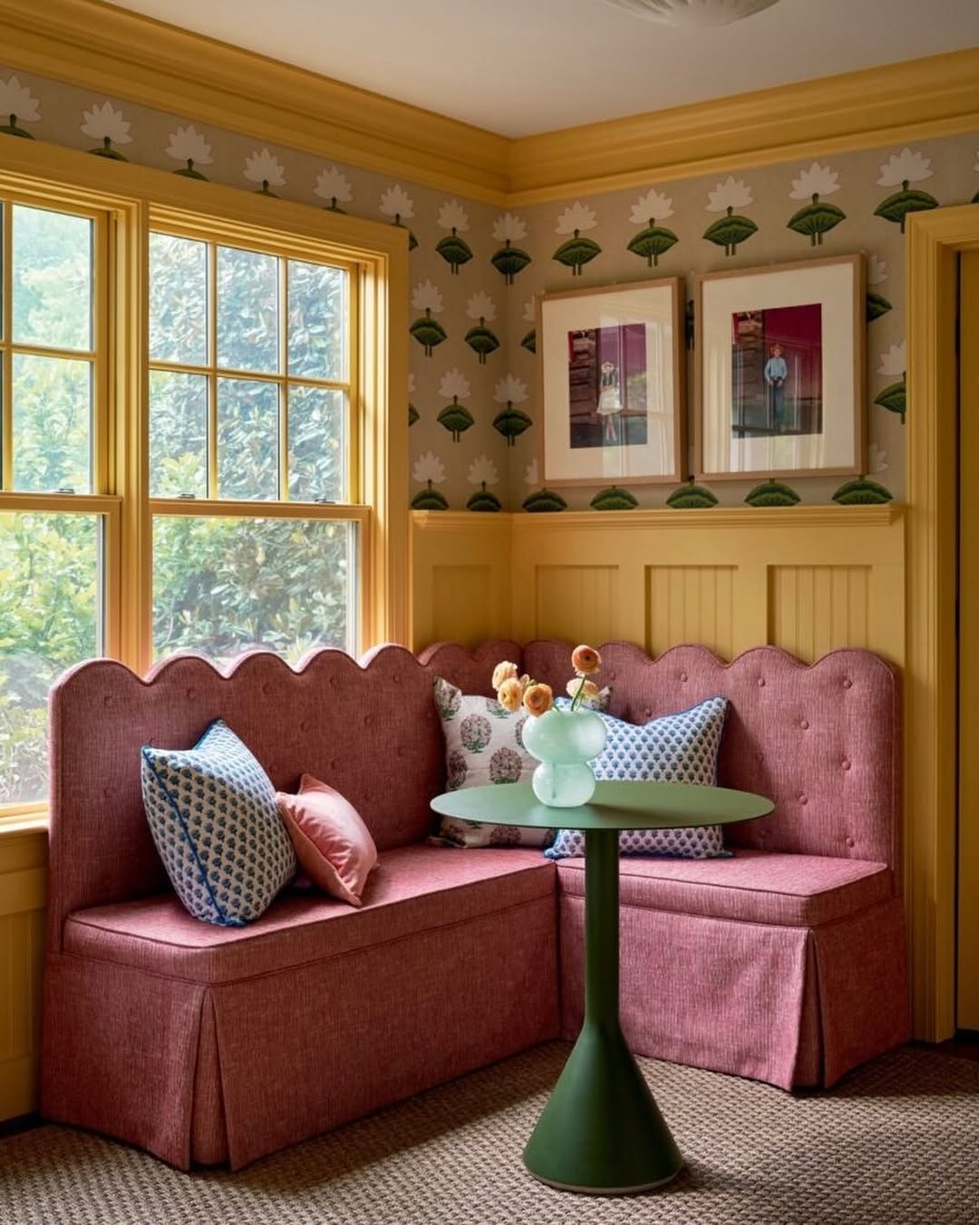 Scalloped Banquette And Cheerful Prints