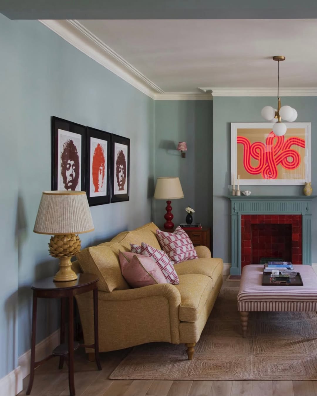 15 Best Aqua Paint Colors That Are Sure to Make a Splash