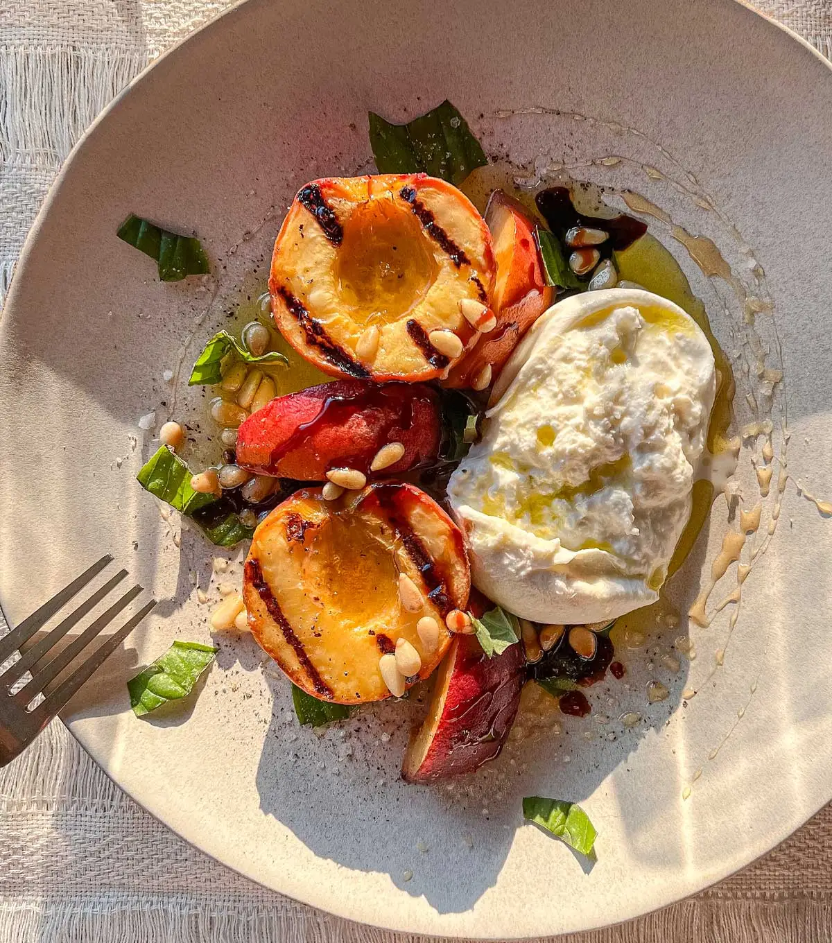 Grilled Peach and Burrata Salad with Honey and Balsamic Reduction