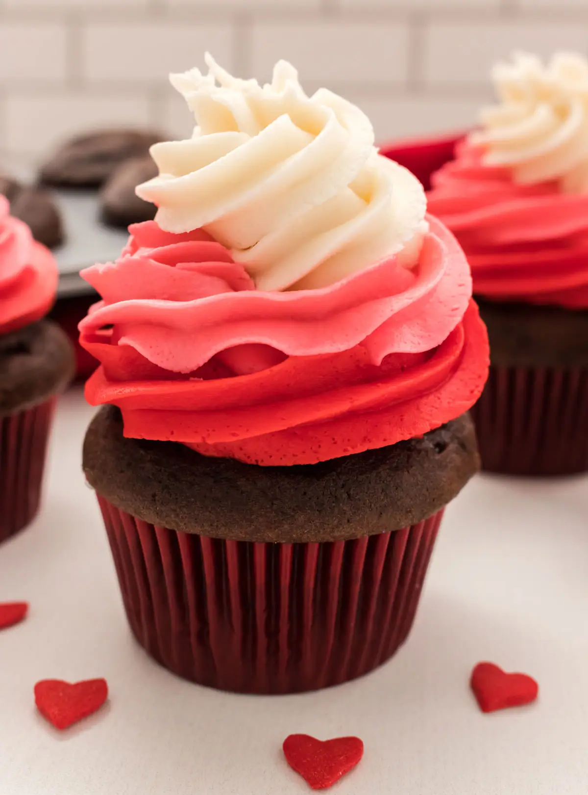 White Hot Valentine's Cupcakes with a Sweet Twist