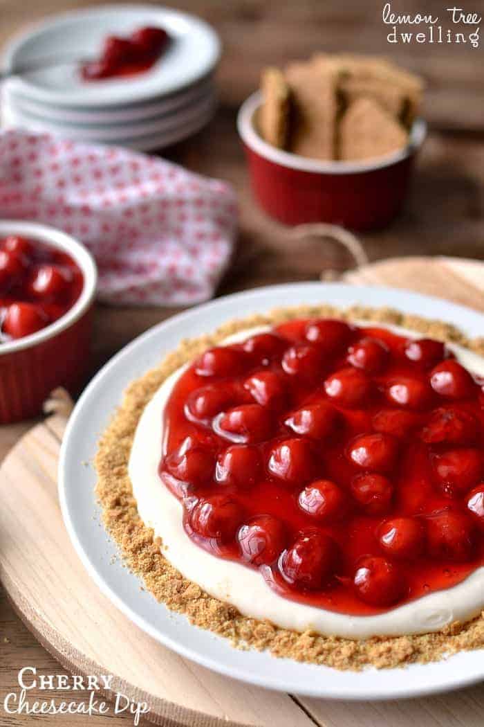 Cheesecake Lovers, This No-Bake Dip Will Win You Over