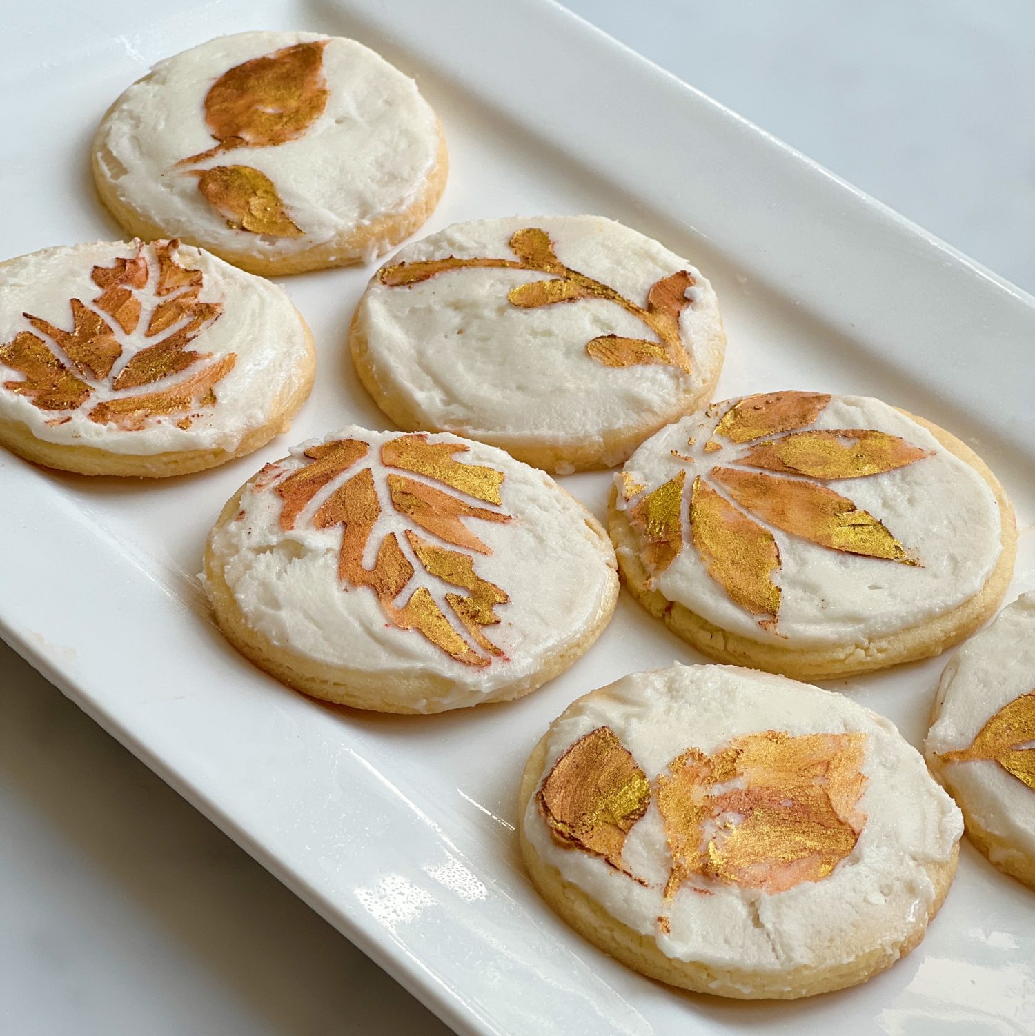 Pretty Fall Cookies: A Festive Touch